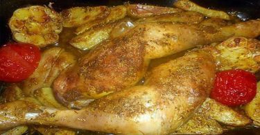 Cuisses de poulet,pommes de terre à la marocaine