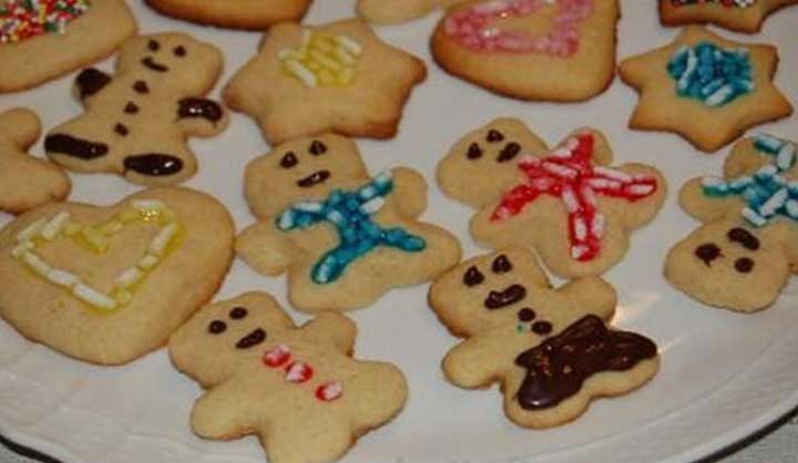 Délicieux biscuits pour décorer votre sapin de Noël