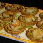 Mini-tartelettes Fondue de poireaux / Noix de St Jacques (sans corail)