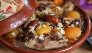 TAJINE DE POULET AUX ABRICOTS – Savoir Tout